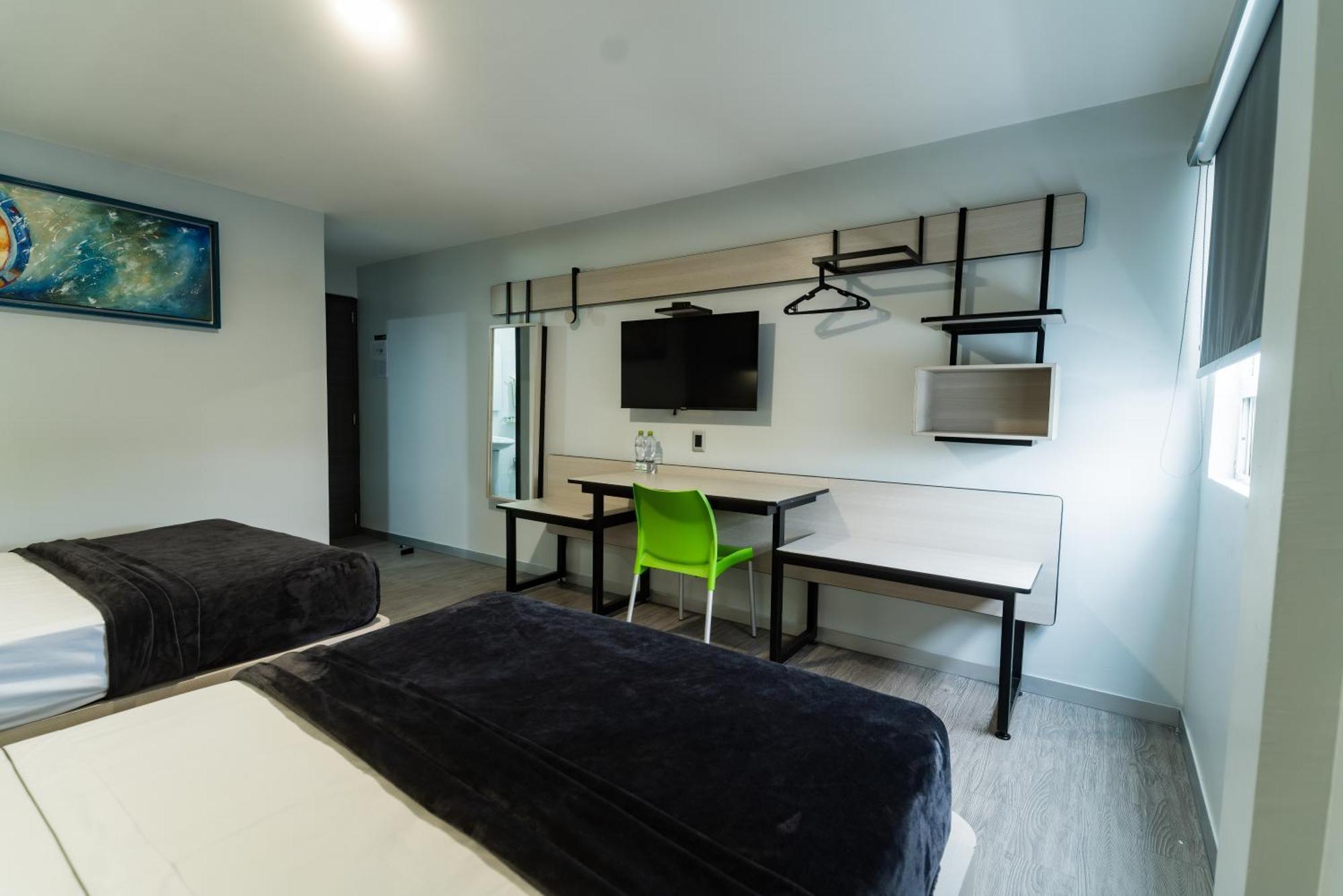 Hotel Lemon Green -Zona Expo Frente Al Centro De Convenciones 瓜达拉哈拉 外观 照片