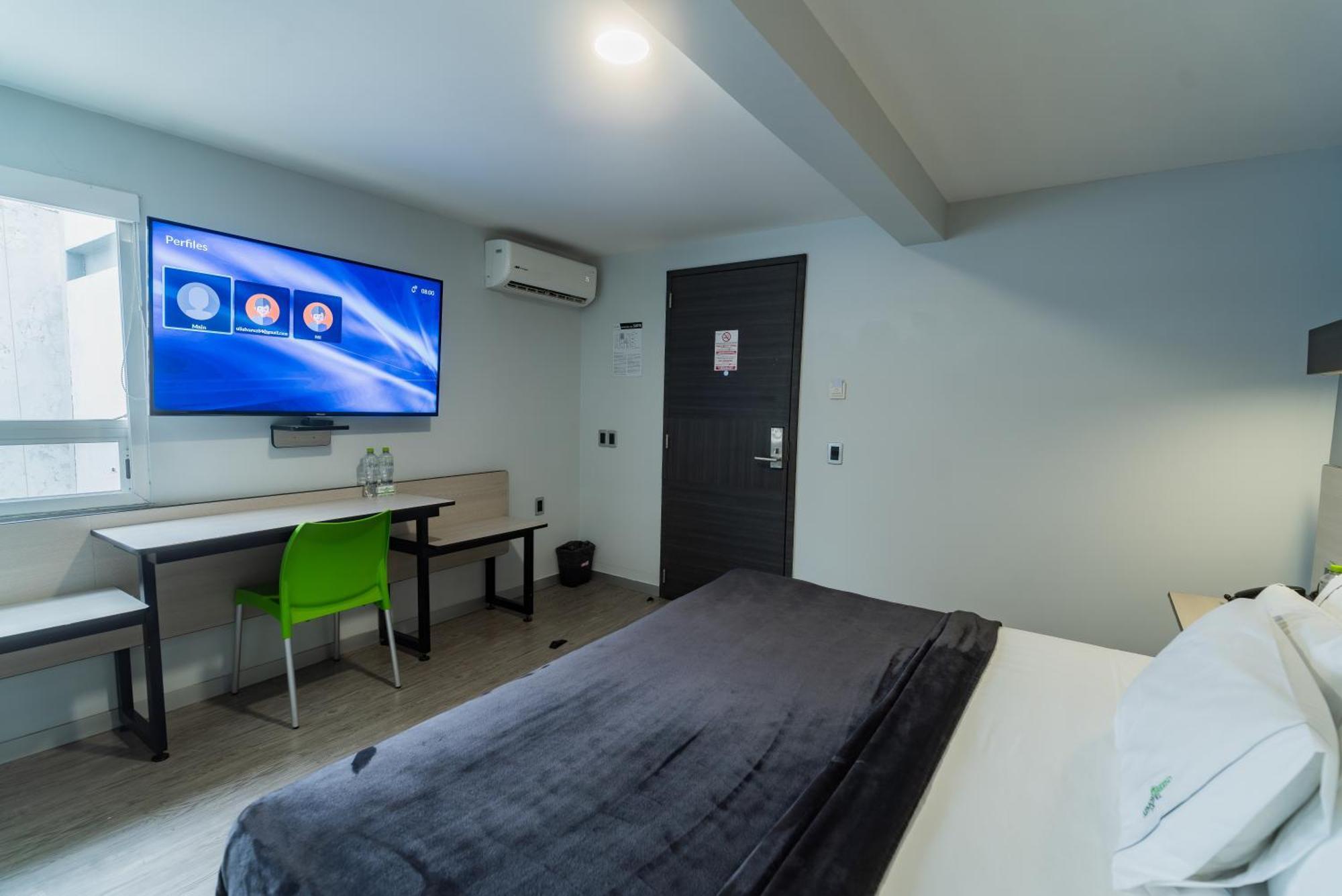 Hotel Lemon Green -Zona Expo Frente Al Centro De Convenciones 瓜达拉哈拉 外观 照片